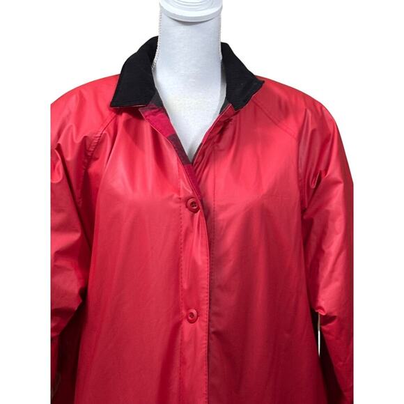 Talbots PVC red maxicoat, quilted plaid lining, retro, utilitarian, preppy - Picture 4 of 7